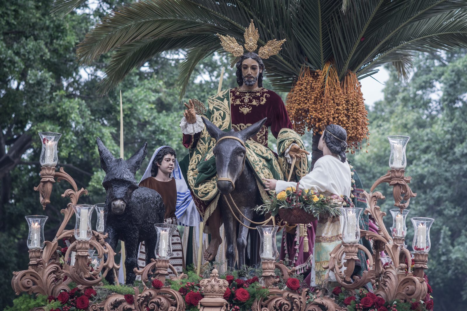 Semana Santa procession in Malaga - La Pollinica trono